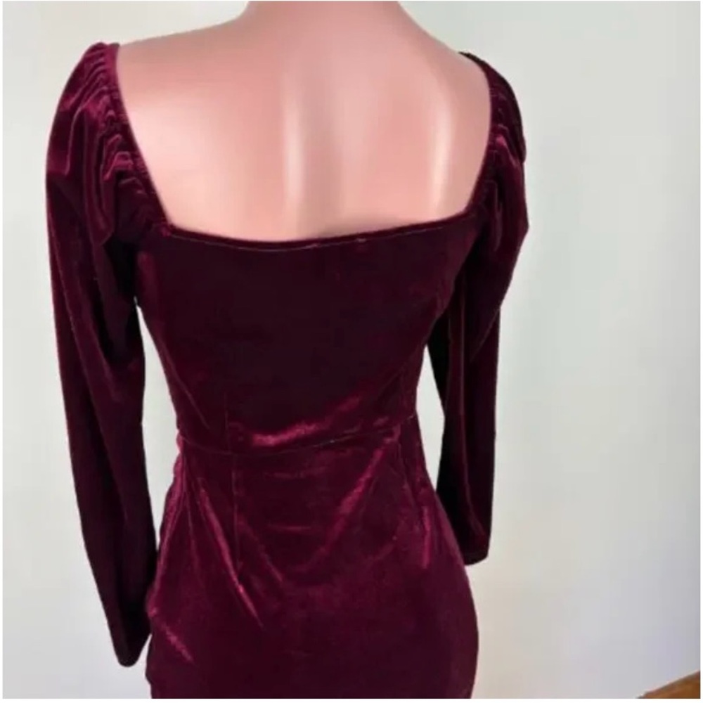 Lucy Paris Red Velvet Long Sleeve Mini Dress Medium NEW square neck holiday - Picture 4 of 6